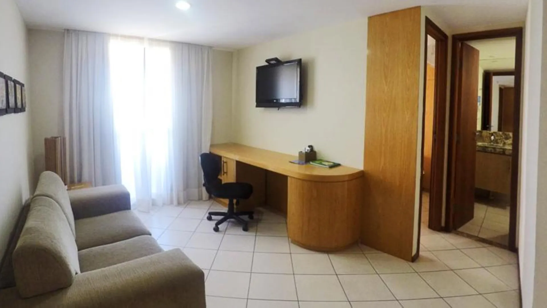 Quality Suites Natal